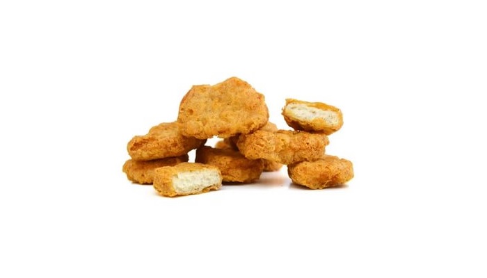 Фастфуд-гиганты в Европе под огнем критики из-за провала стандартов благополучия птицы